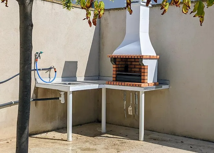 Ca Na Vinyet Holiday home El Poblenou del Delta